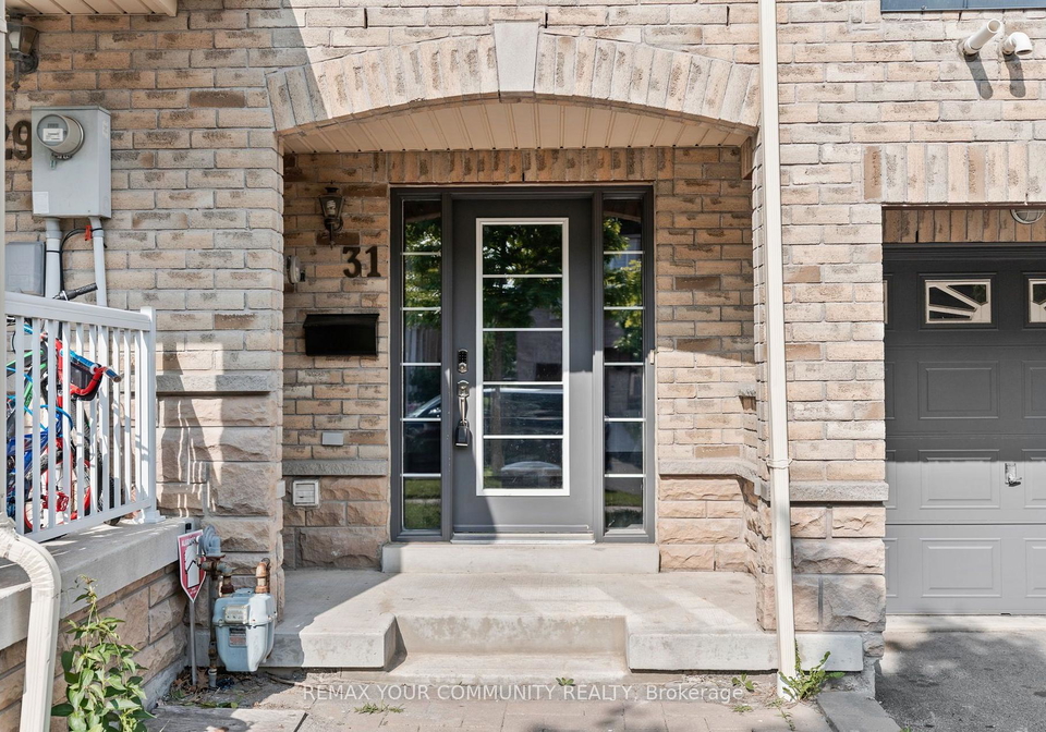 31-webbford-street-ajax-ontario-e13723352