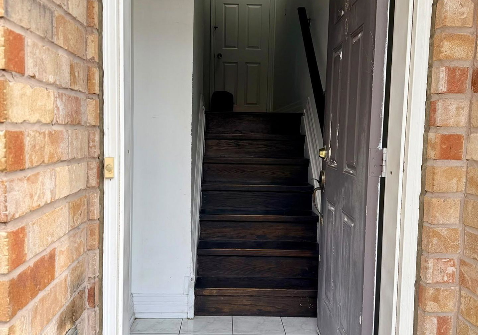 2800-eglinton-avenue-e-toronto-scarborough-ontario-e13723474