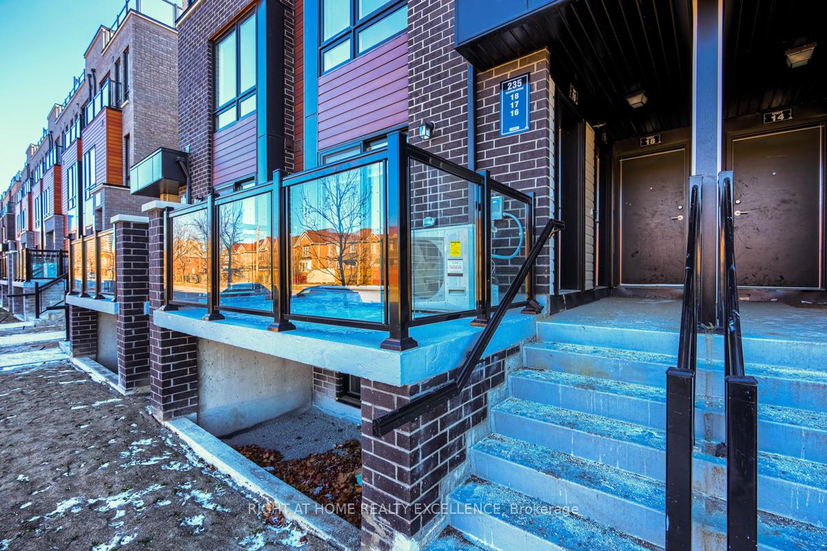 235-mclevin-avenue-e-toronto-scarborough-ontario-e13724154