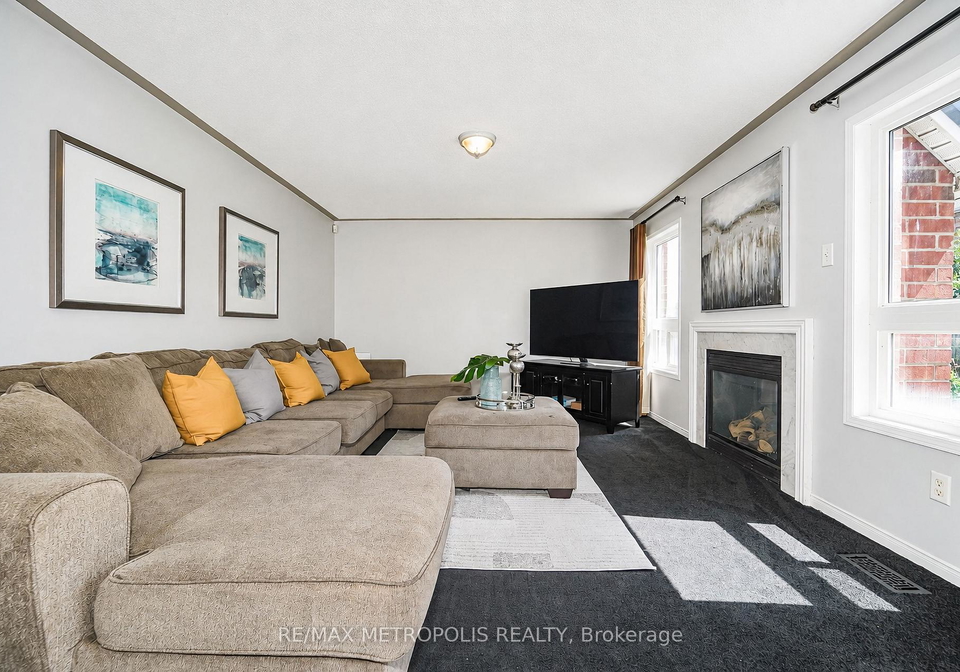 58-dunwell-crescent-ajax-ontario-e13724310