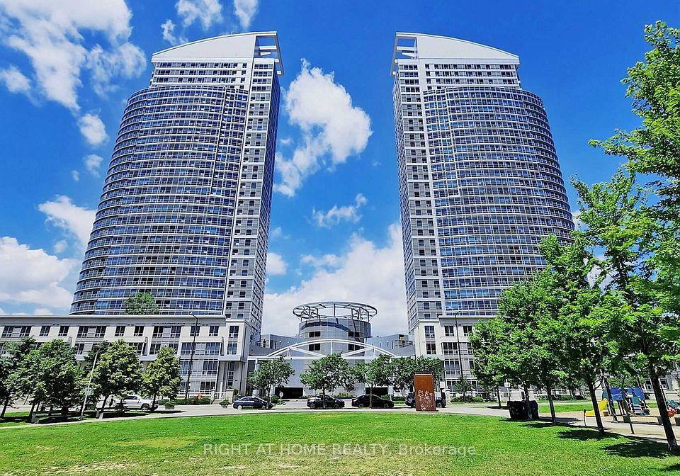 36-lee-centre-drive-toronto-scarborough-ontario-e13724728
