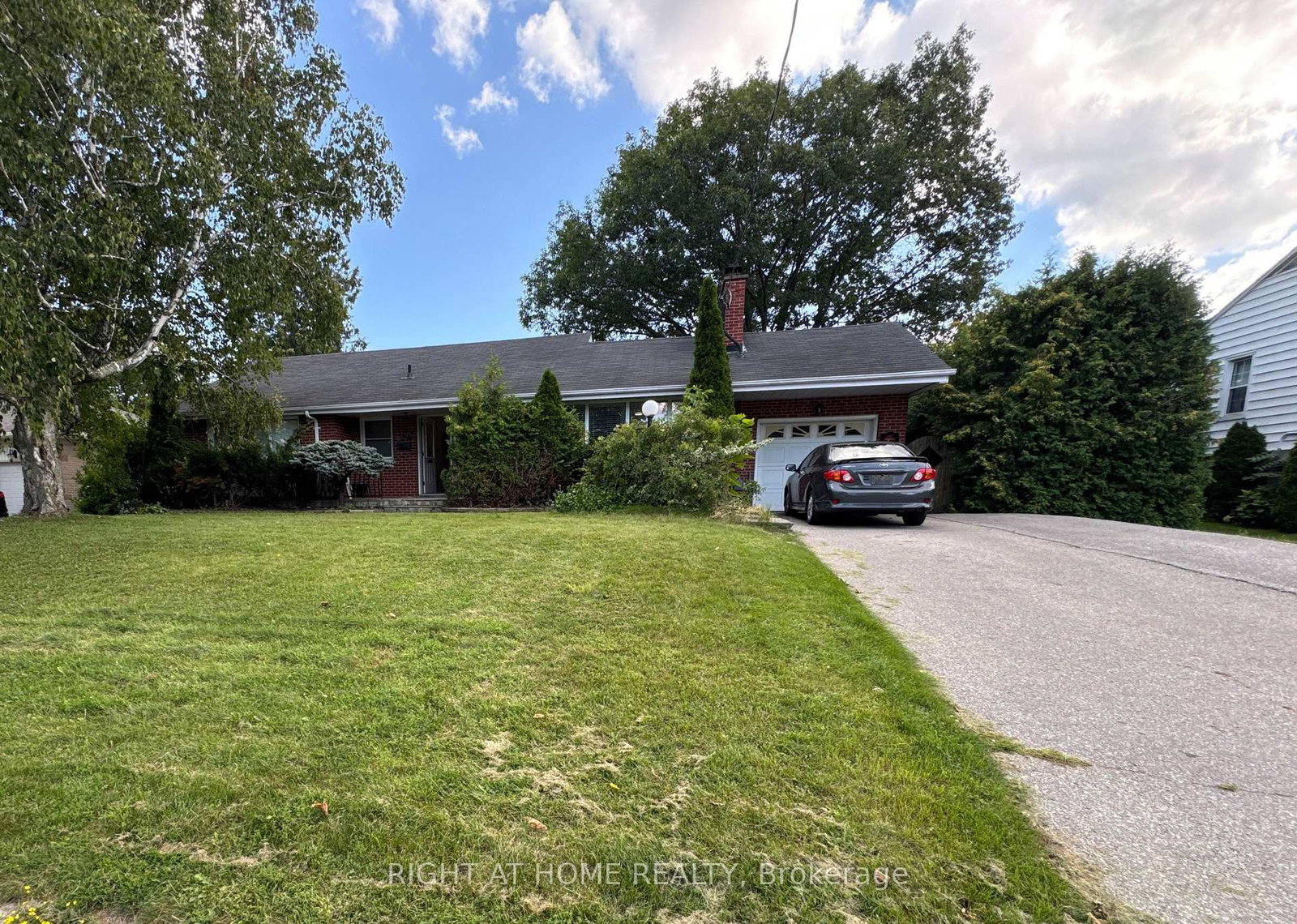 77-churchill-avenue-oshawa-ontario-e13725502