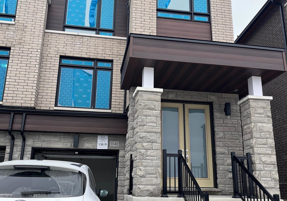 1040-valhalla-terrace-pickering-ontario-e13725738