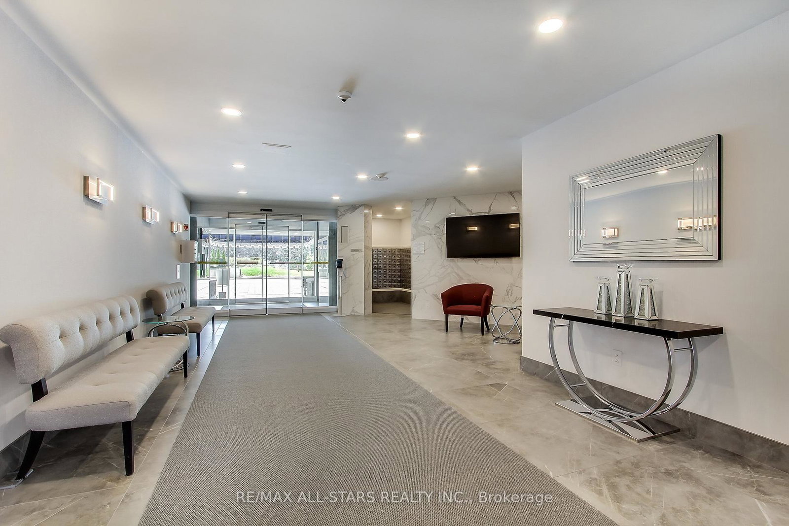 255-bamburgh-circle-toronto-scarborough-ontario-e13726048