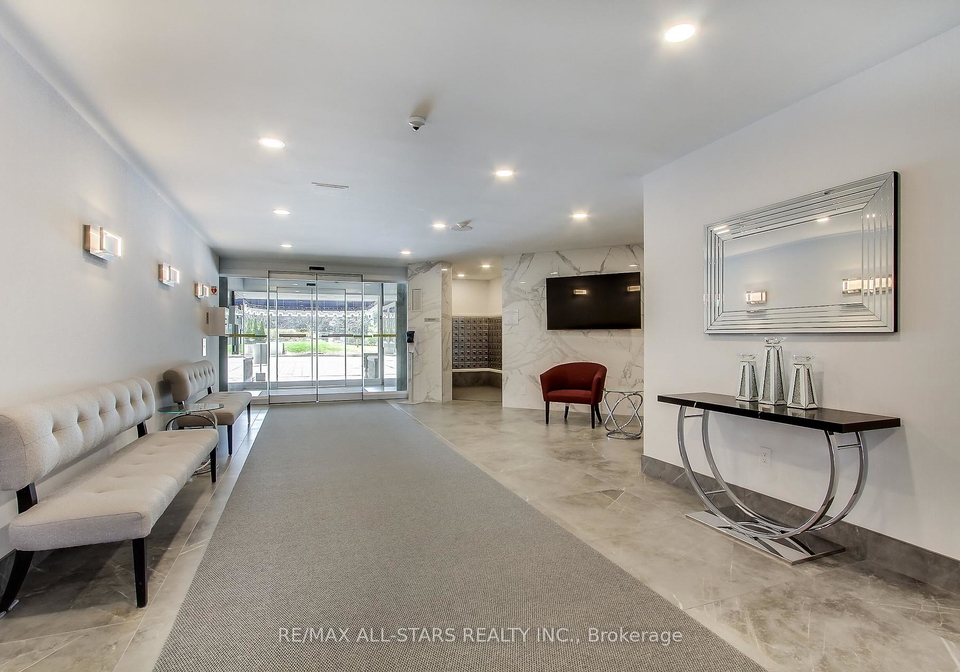 255-bamburgh-circle-toronto-scarborough-ontario-e13726048