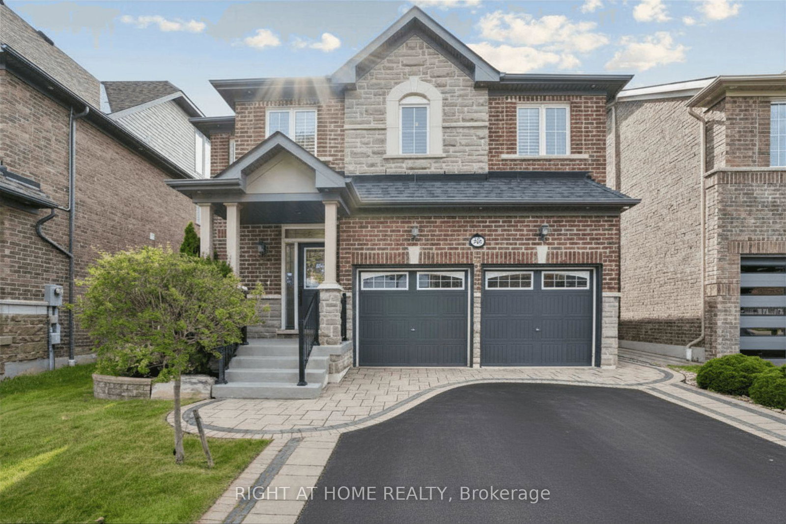 26-bignell-crescent-ajax-ontario-e13726460