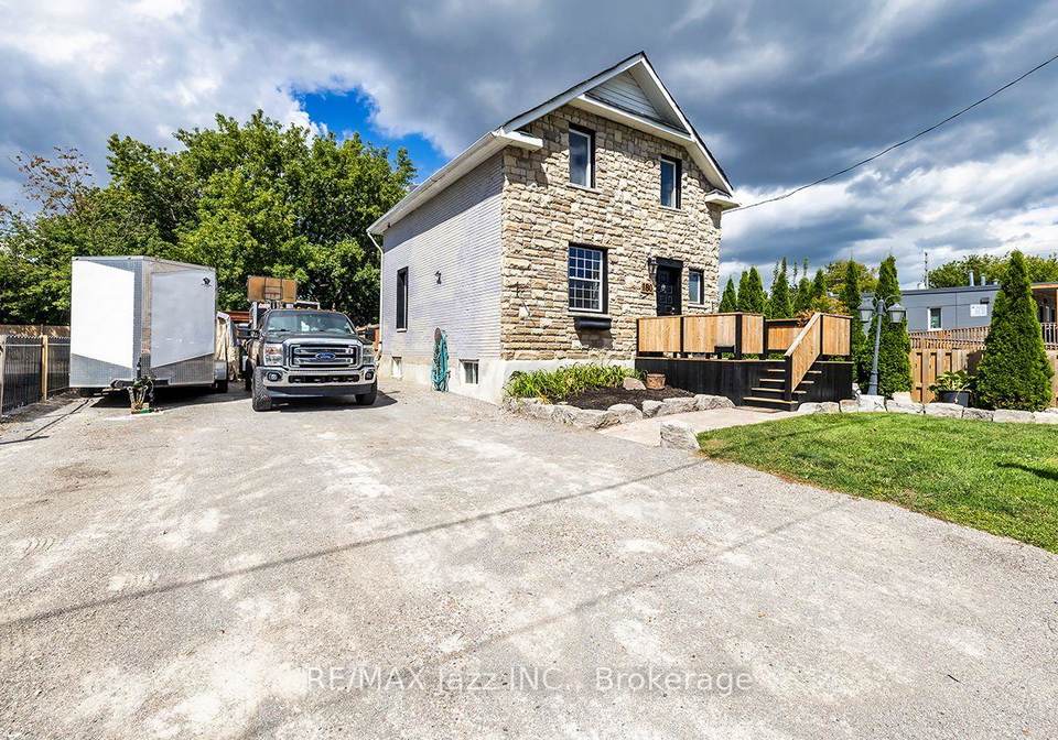 180-olive-avenue-oshawa-ontario-e13726472