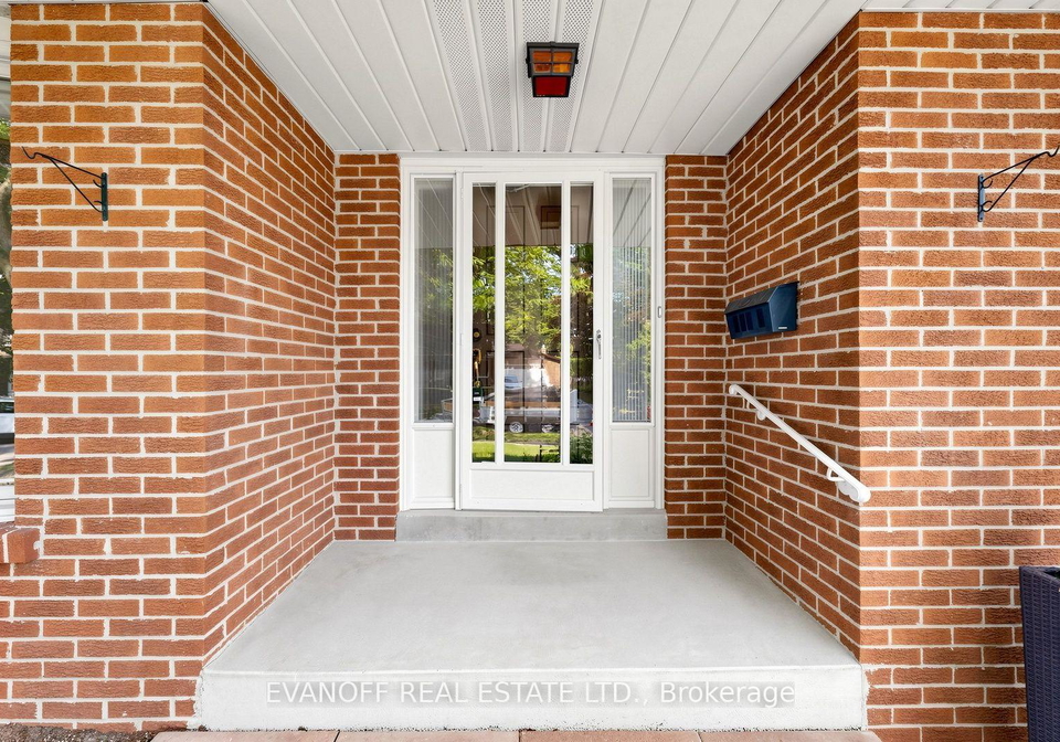 67-satchell-boulevard-toronto-scarborough-ontario-e13726986
