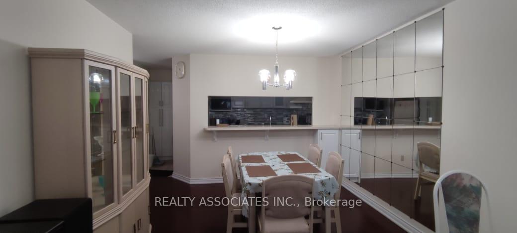 330-alton-towers-circle-toronto-scarborough-ontario-e13727112