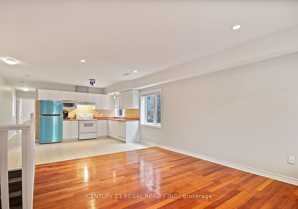 1117-queen-street-e-toronto-toronto-ontario-e13727768