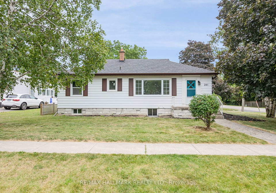 201-high-street-whitby-ontario-e13727800