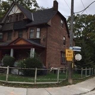 2352-queen-street-e-toronto-toronto-ontario-e13728260
