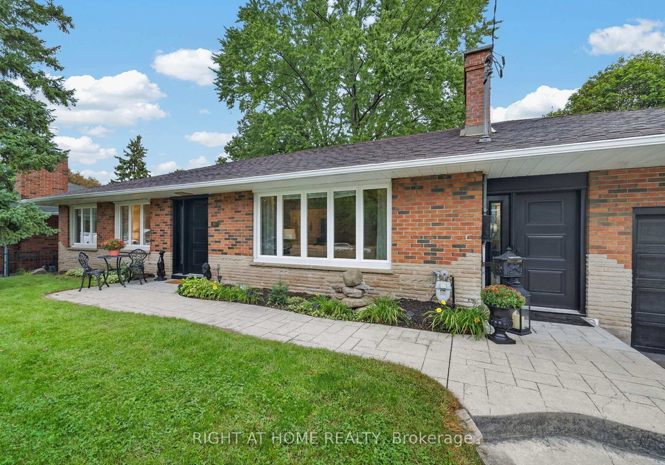 937-chevrolet-street-oshawa-ontario-e13728412