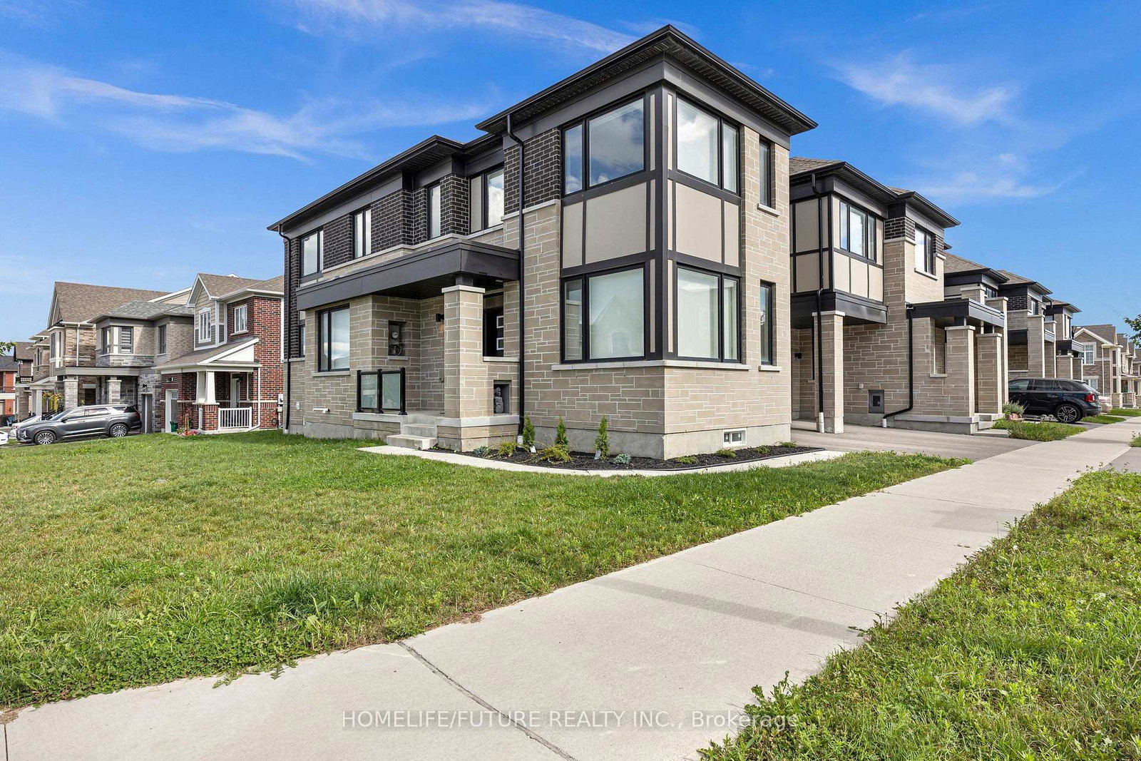 3379-swordbill-street-pickering-ontario-e13729028