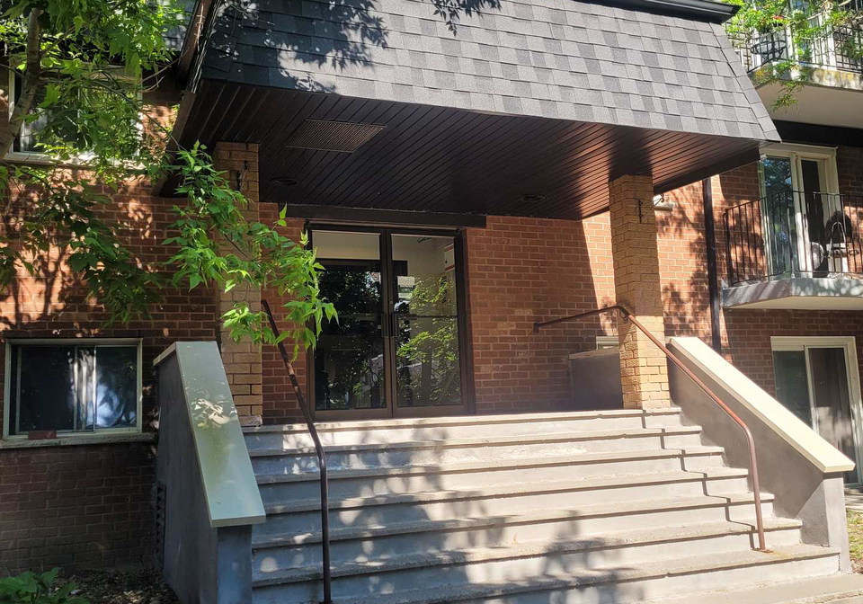 576-mary-street-e-whitby-ontario-e13729192
