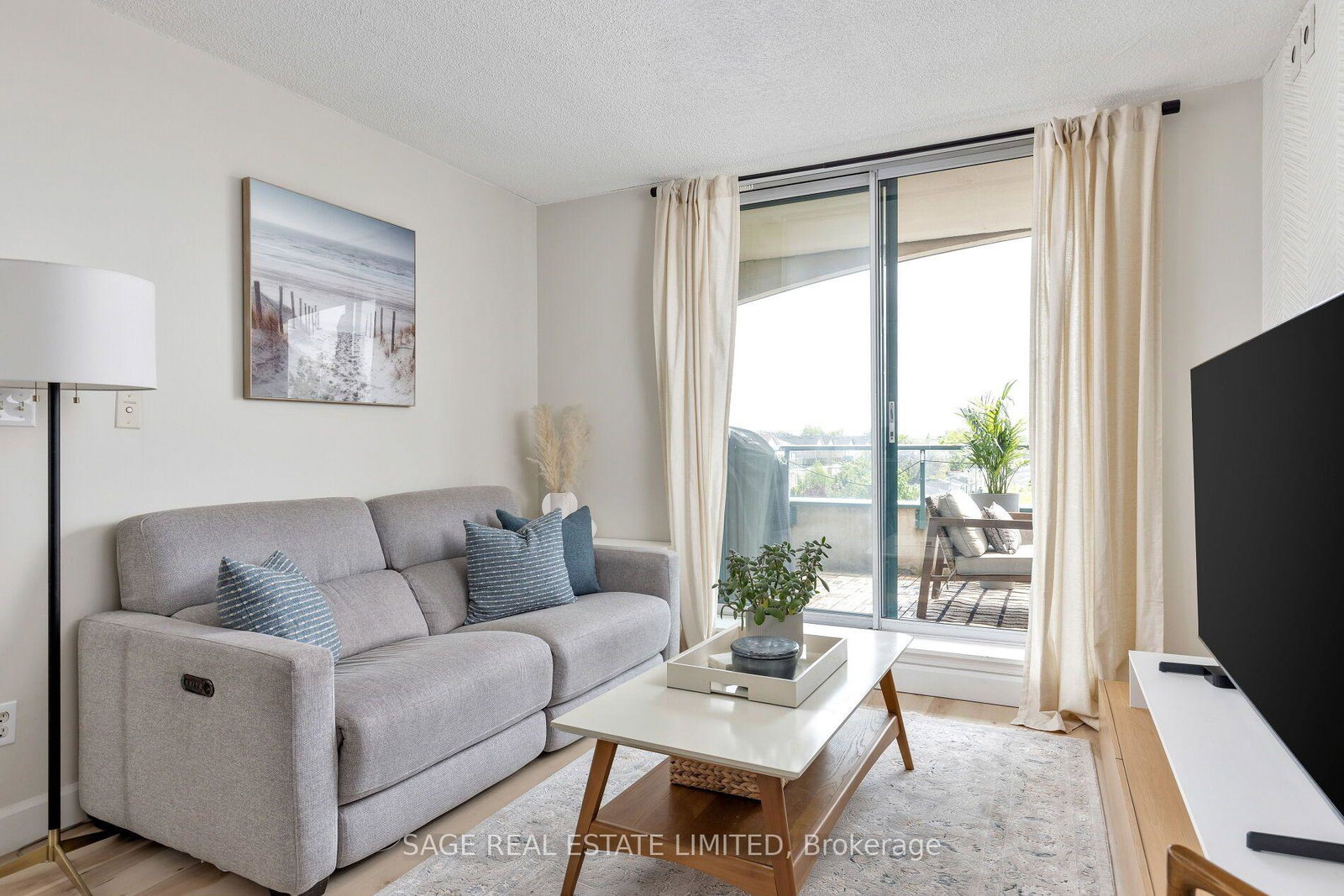 1765-queen-street-e-toronto-toronto-ontario-e13729270