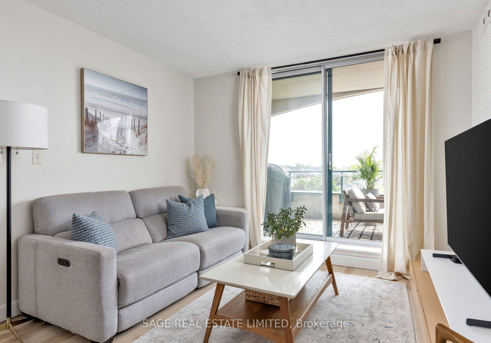1765-queen-street-e-toronto-toronto-ontario-e13729270