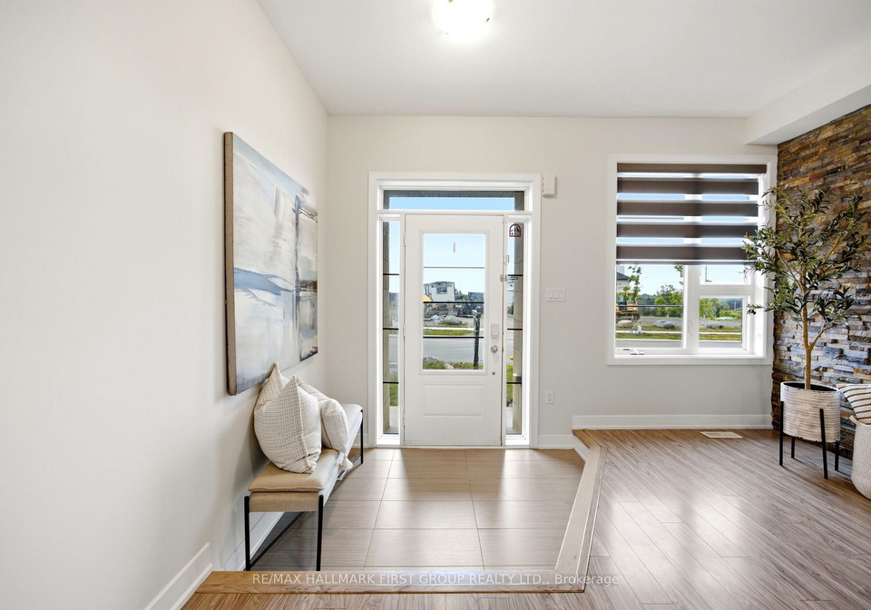 142-vanier-street-whitby-ontario-e13729370