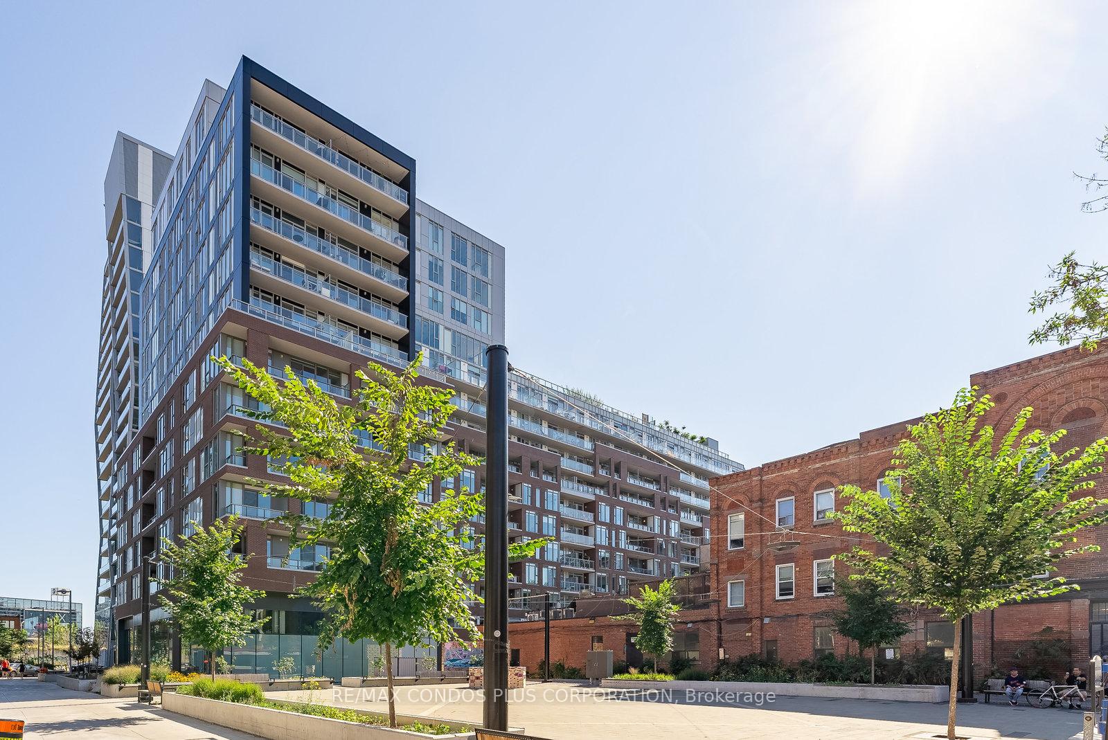 30-baseball-place-toronto-toronto-ontario-e13729454