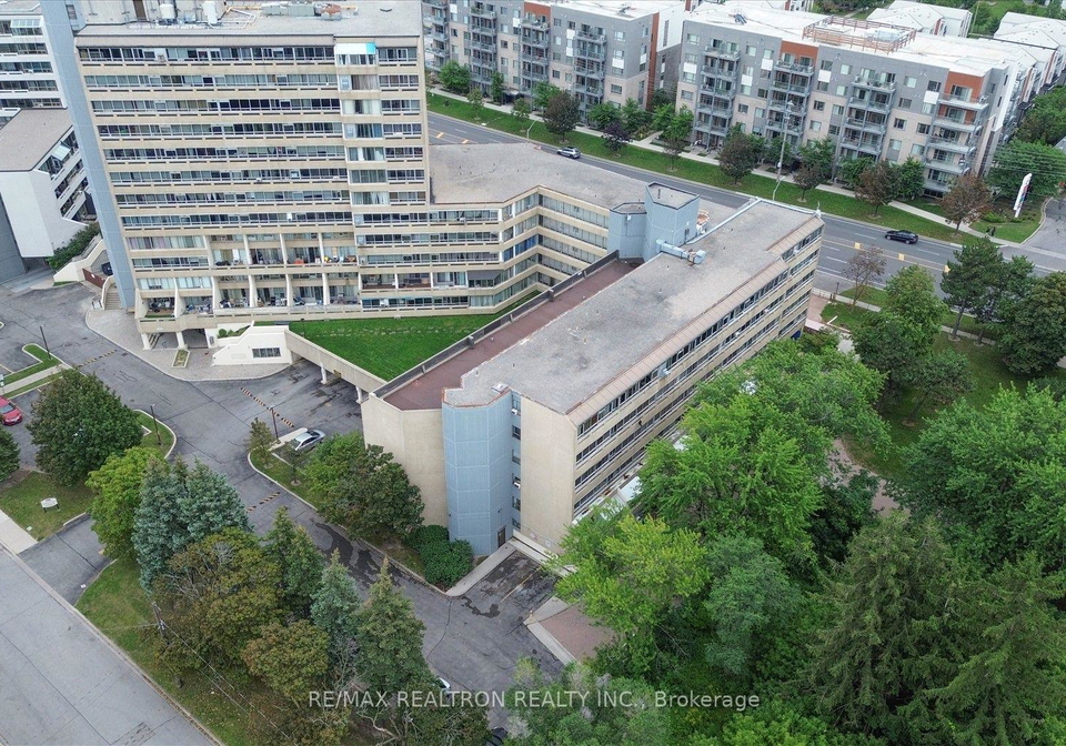 5580-sheppard-avenue-e-toronto-scarborough-ontario-e13729698