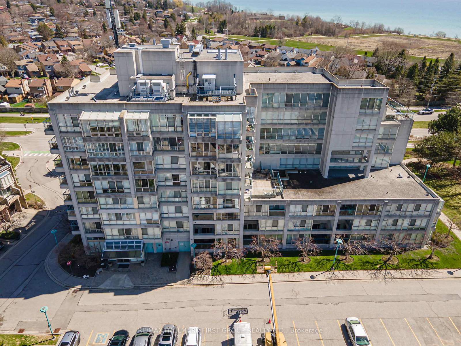 25-cumberland-lane-ajax-ontario-e13730724