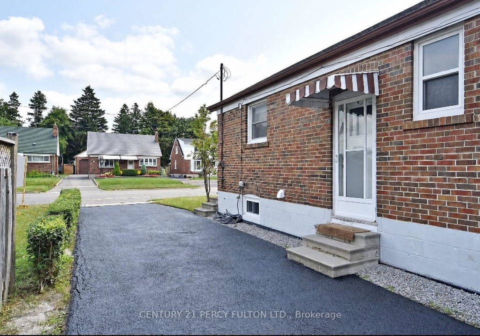 270-wilson-road-s-oshawa-ontario-e13730988