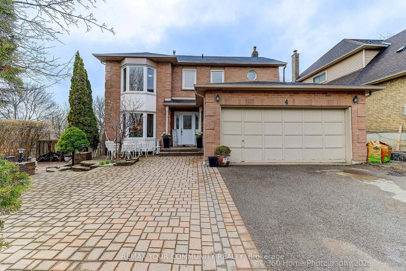4-mayflower-street-s-whitby-ontario-e13731464