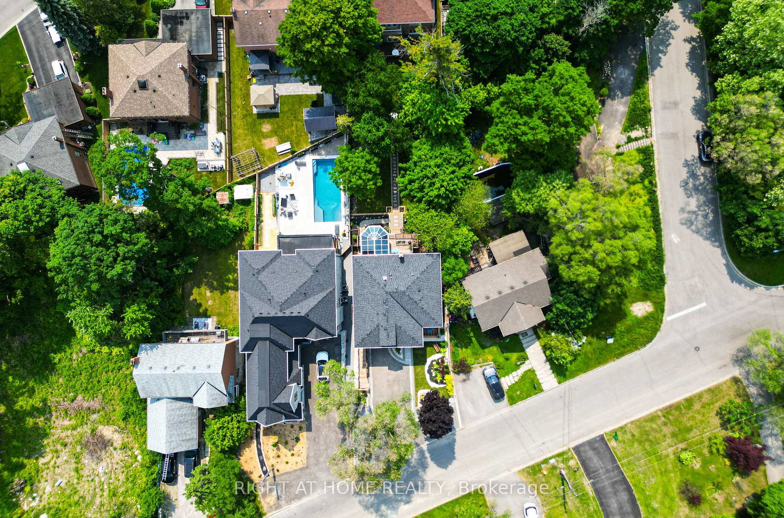 1482-old-forest-road-pickering-ontario-e13732464