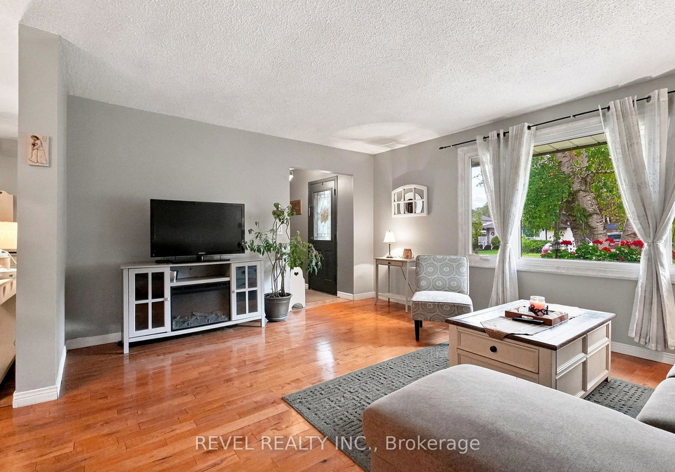 562-capilano-crescent-oshawa-ontario-e13733252