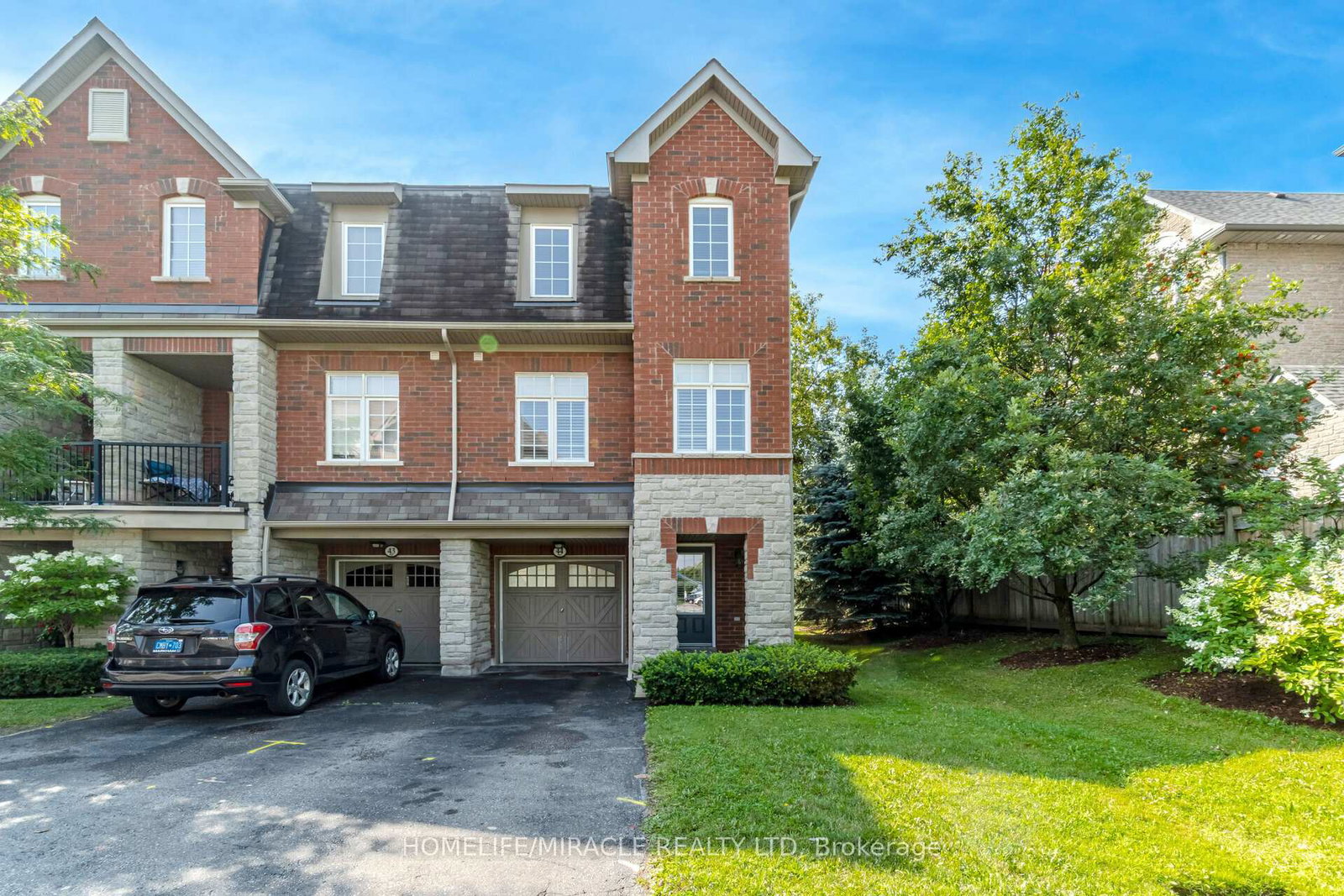 1701-finch-avenue-pickering-ontario-e13733474