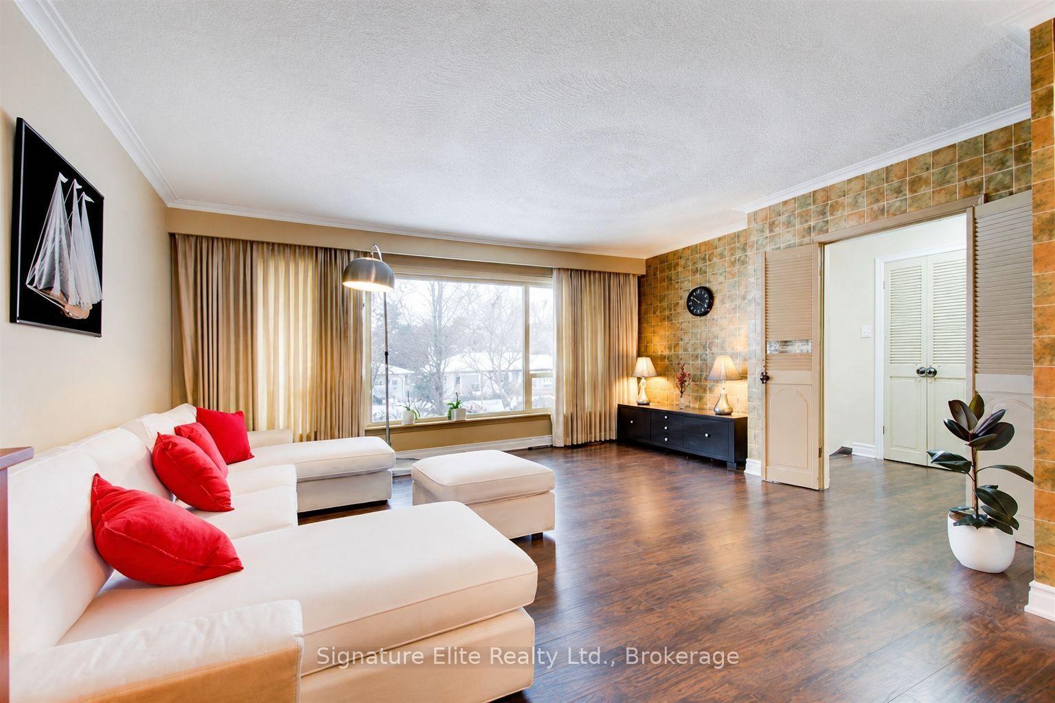 12-burnview-crescent-toronto-scarborough-ontario-e13733550