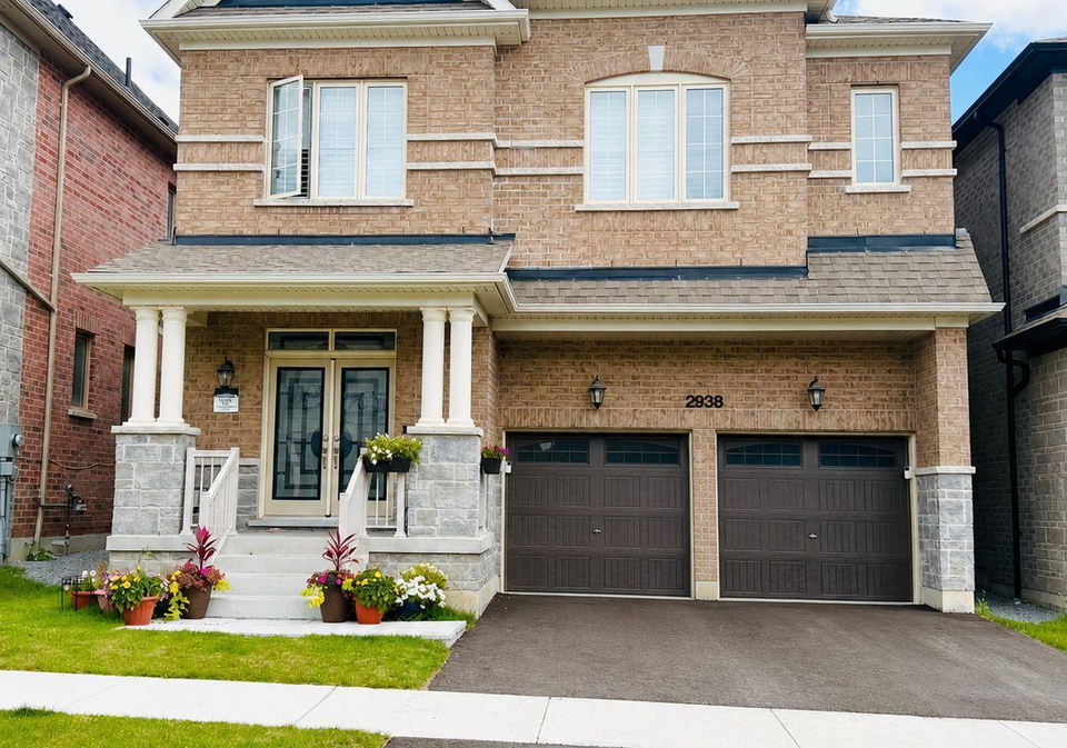 2938-grindstone-crescent-pickering-ontario-e13733896