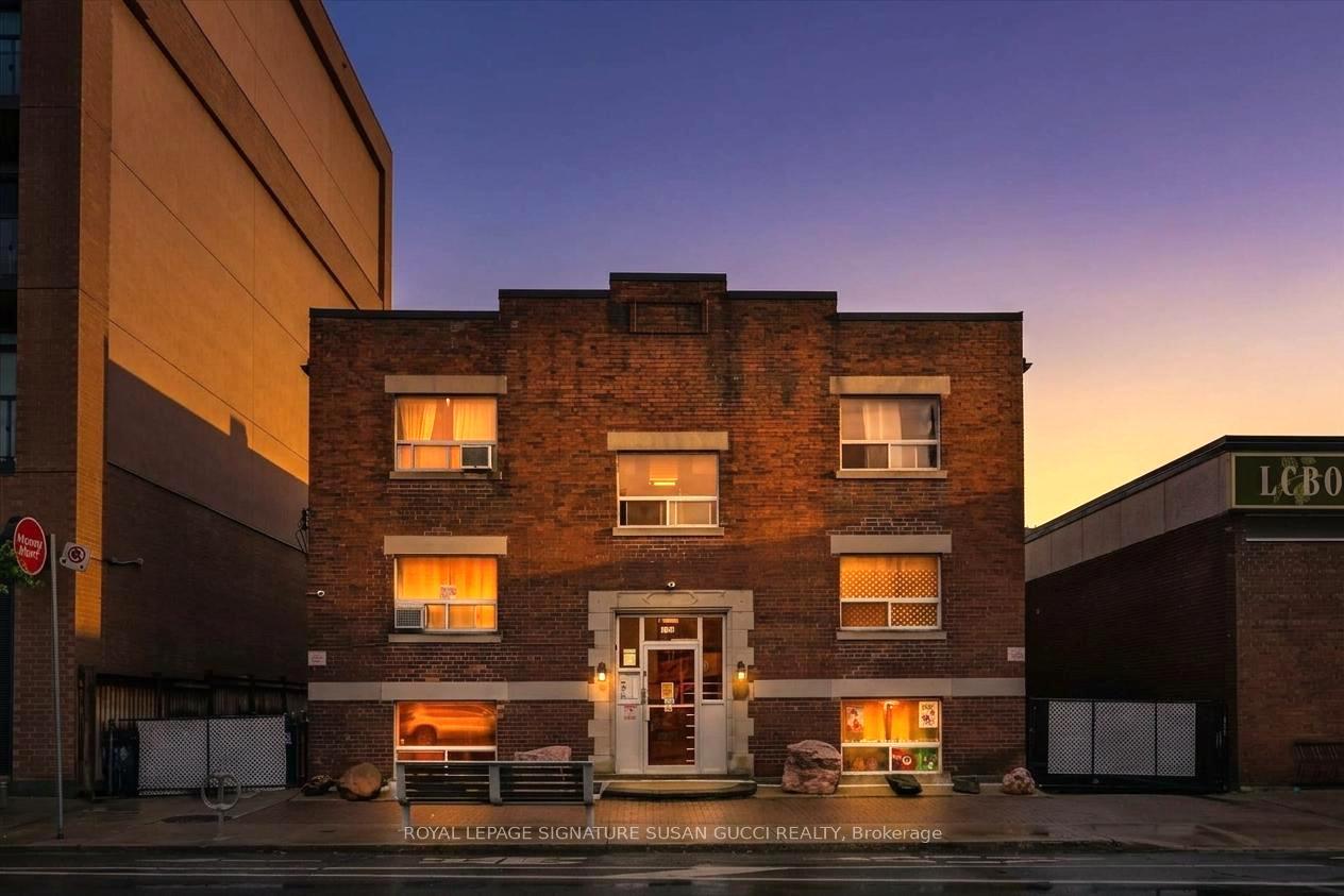 1169-danforth-avenue-toronto-toronto-ontario-e13734212