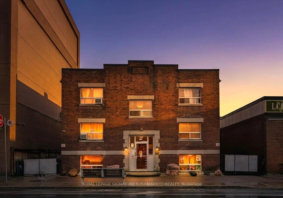1169-danforth-avenue-toronto-toronto-ontario-e13734212