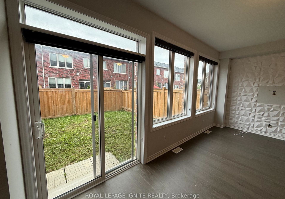 25-sutcliffe-drive-whitby-ontario-e13734472