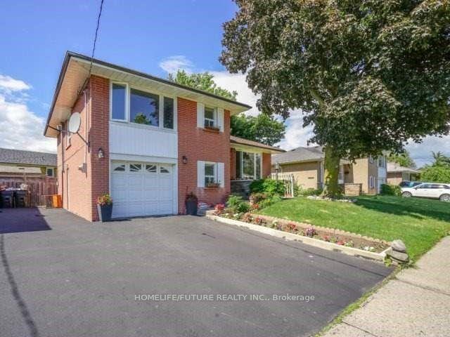 4-wonderland-drive-toronto-scarborough-ontario-e13734482