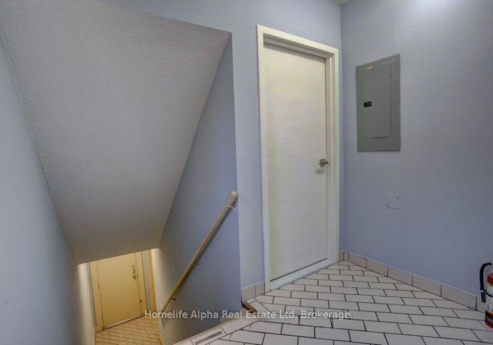 92-bond-street-oshawa-ontario-e13734630