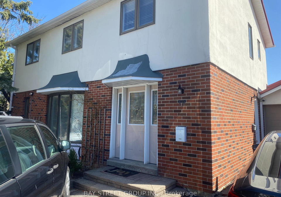 19-dunsfold-drive-toronto-scarborough-ontario-e13734760