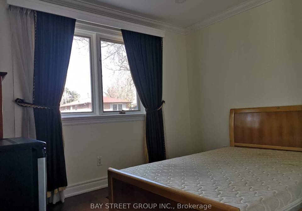 19-dunsfold-drive-toronto-scarborough-ontario-e13734760