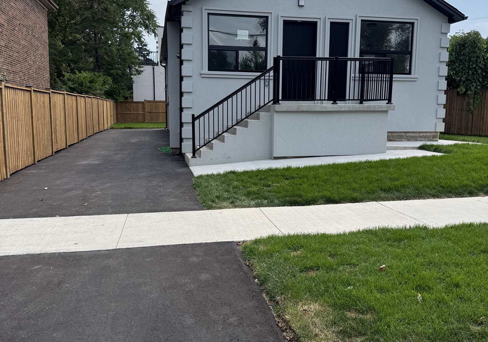 101-minerva-avenue-toronto-scarborough-ontario-e13735060