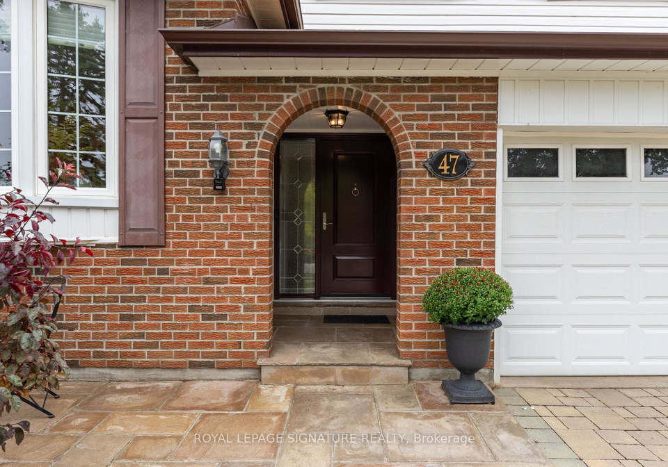 47-pepper-tree-drive-toronto-scarborough-ontario-e13735708