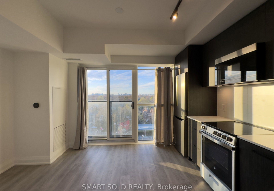 2369-danforth-avenue-toronto-toronto-ontario-e13736446