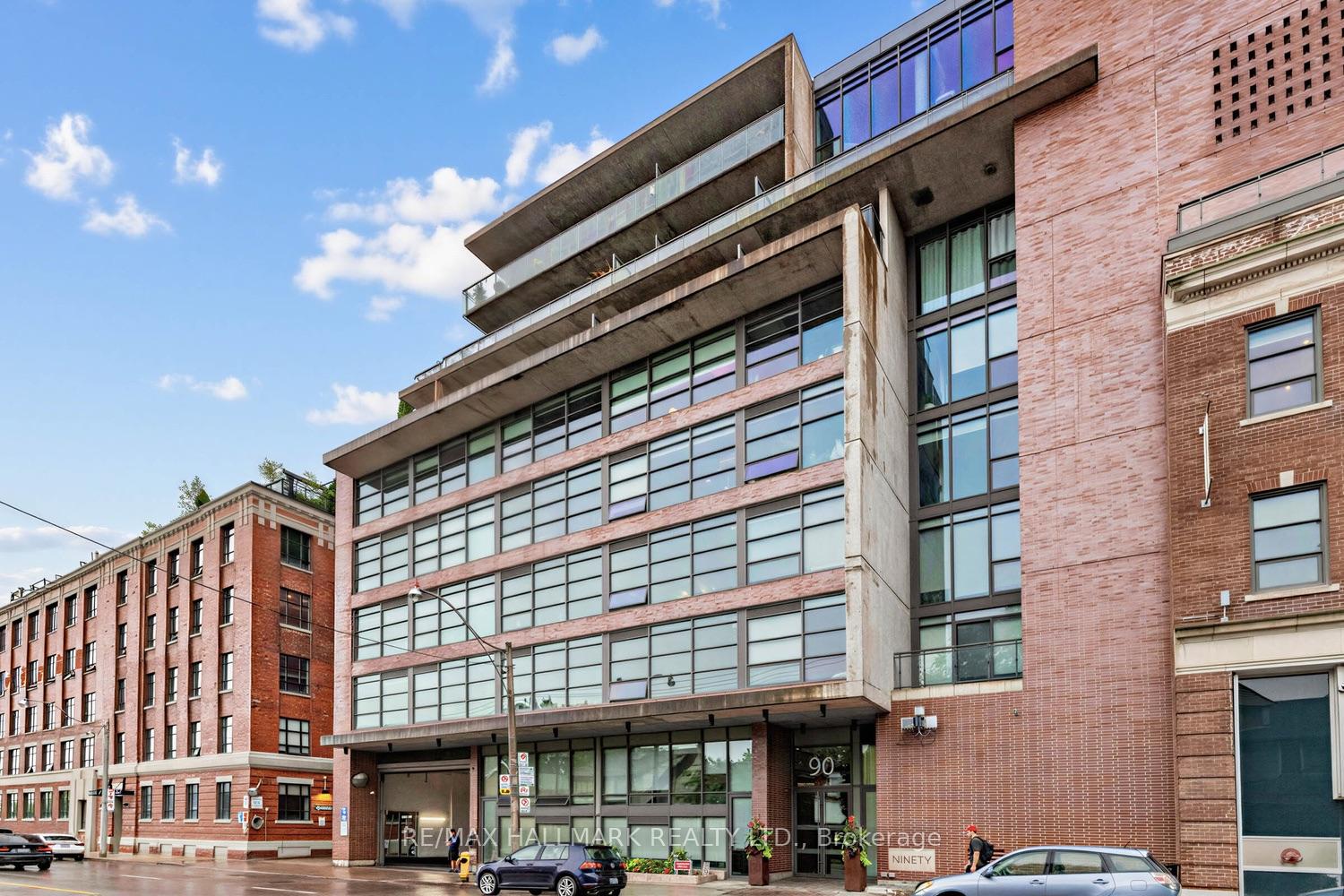 90-broadview-avenue-toronto-toronto-ontario-e13736492