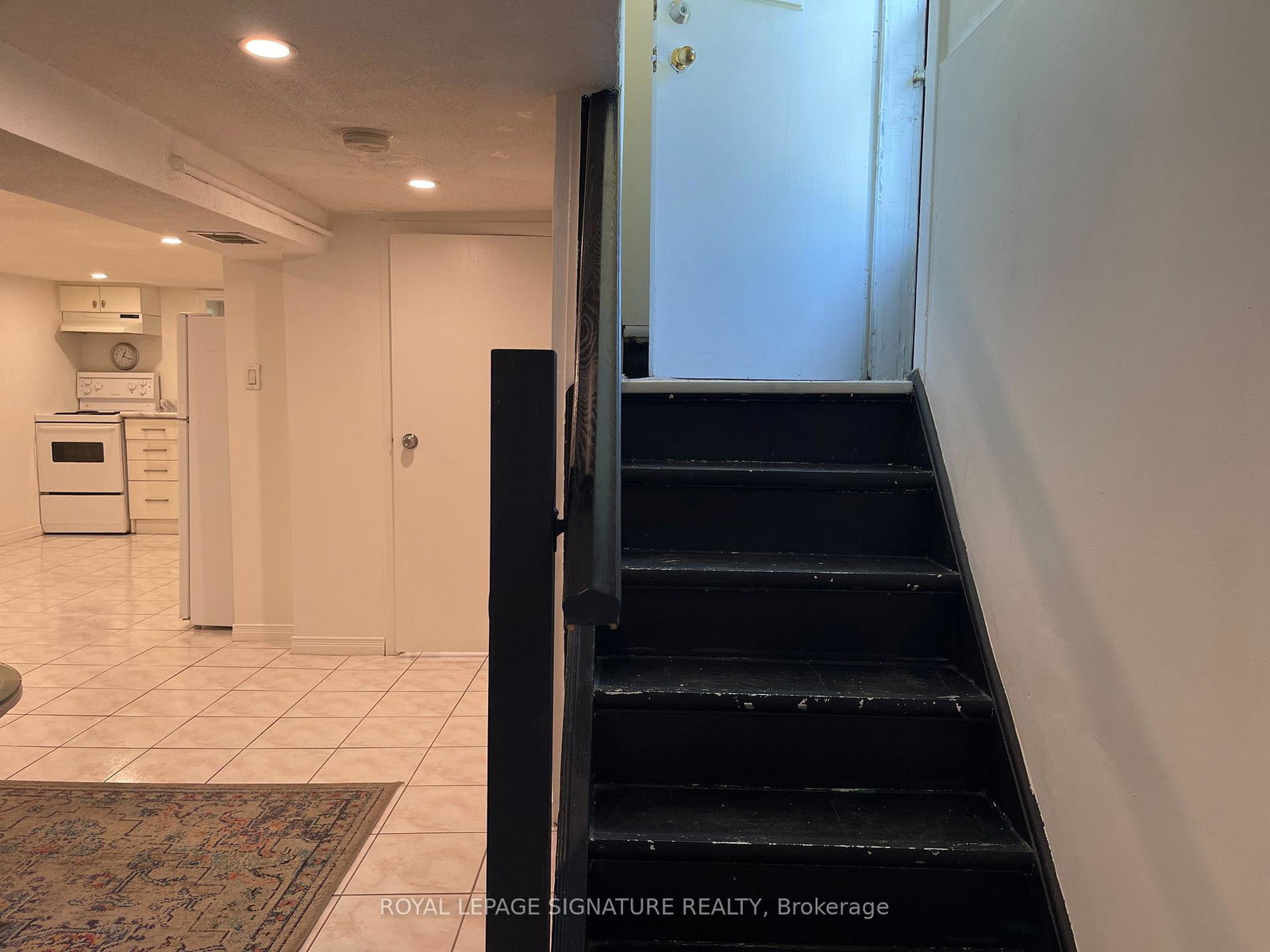 24-weymouth-avenue-toronto-east-york-ontario-e13736884