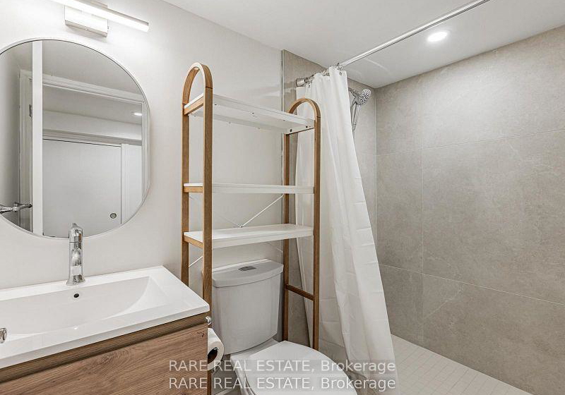 727-rhodes-avenue-toronto-toronto-ontario-e13737158