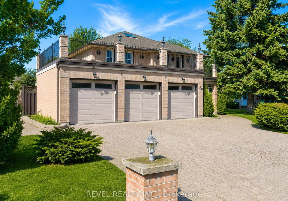 88-lake-driveway-w-ajax-ontario-e13737236