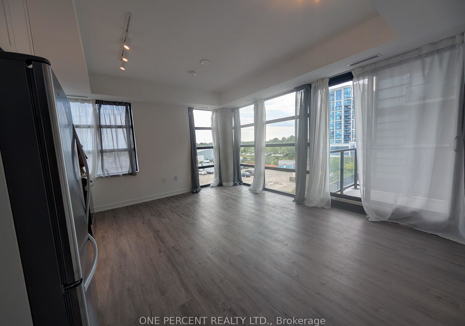 1614-charles-street-whitby-ontario-e13737628