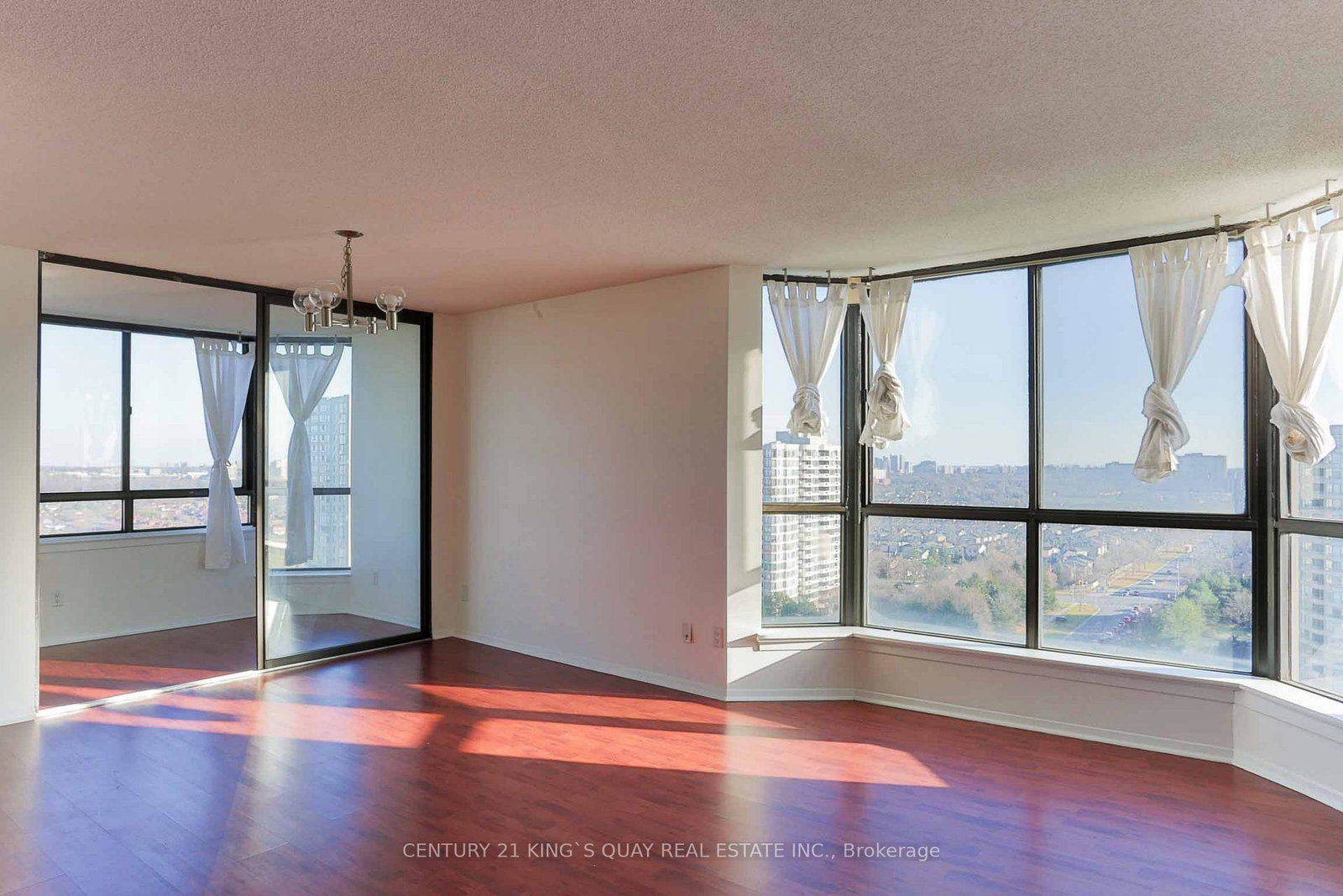 75-bamburgh-circle-toronto-scarborough-ontario-e13738192