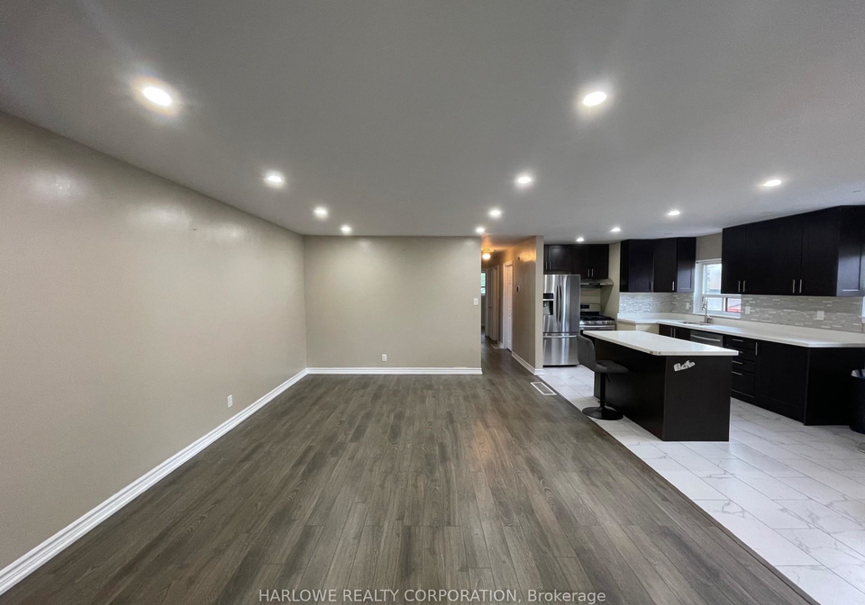 909-reytan-boulevard-pickering-ontario-e13738368