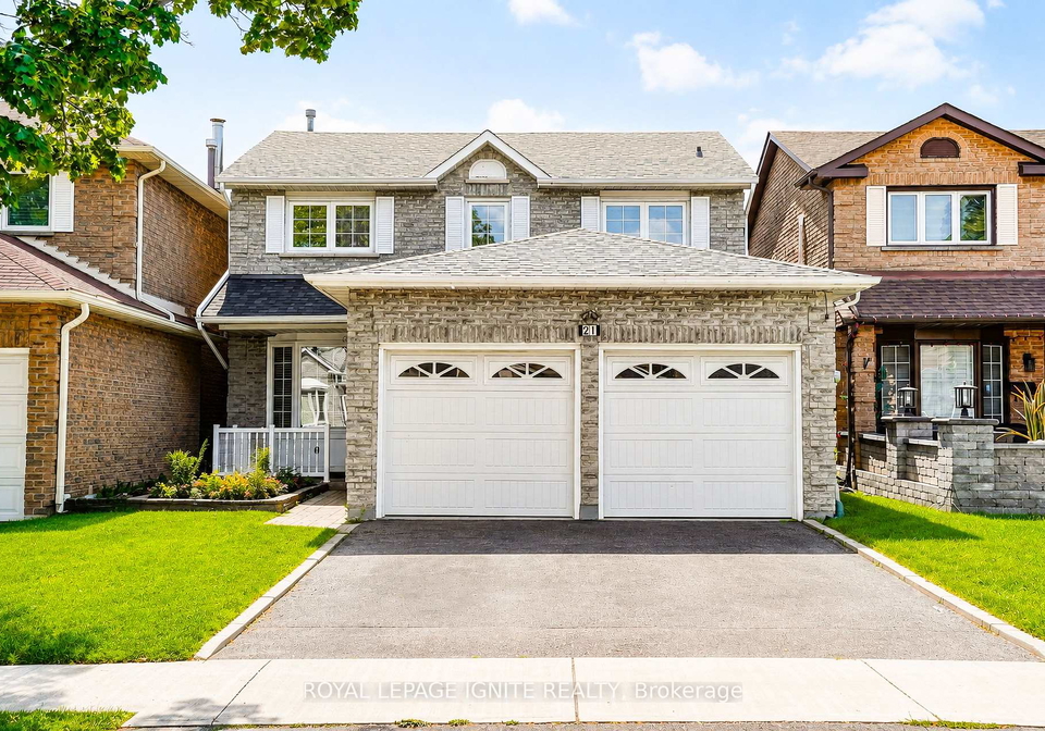 21-halfmoon-square-toronto-scarborough-ontario-e13738810